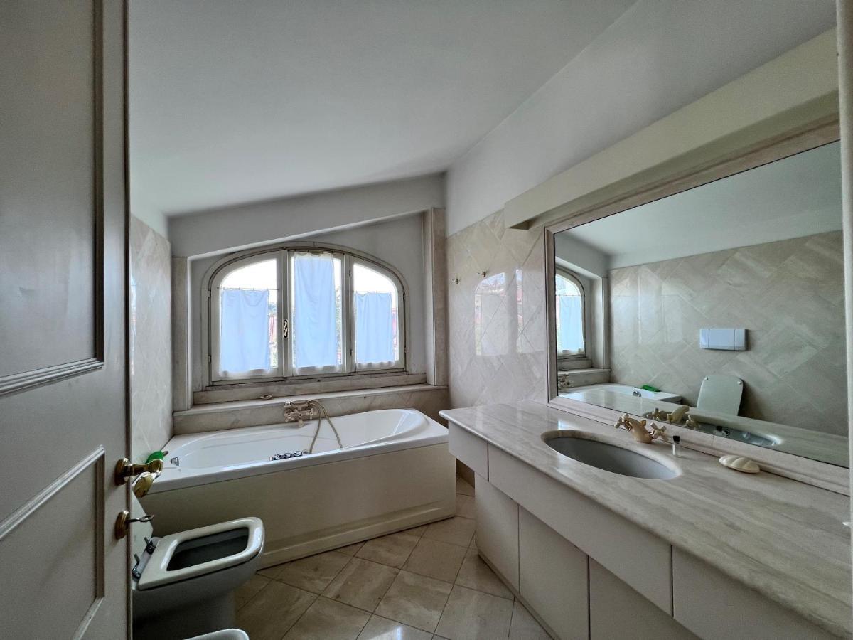 Villa Luxury Roma マルコ・シモーネ エクステリア 写真